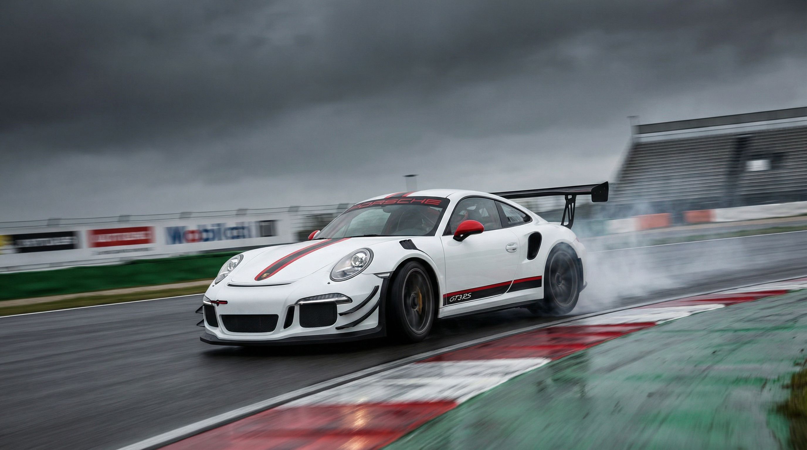 探花创作者改装视频